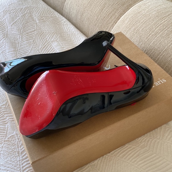 Used once,perfect conditions ♥️ - Picture 2 of 3